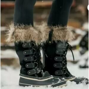 Sorel Womens Joan of Arctic Black Suede Waterproof BOOTS NL 1540-010